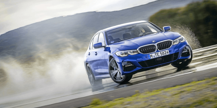 Comparativa de neumáticos UHP de Auto Motor und Sport en un BMW 