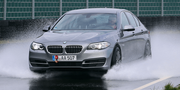 Test de neumáticos de verano 2020 de Auto Bild en un BMW Serie 5
